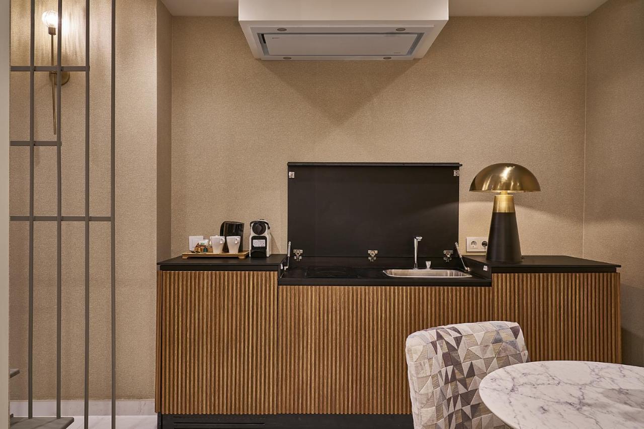 Vincci Molviedro Suites Apartments Севилья Экстерьер фото
