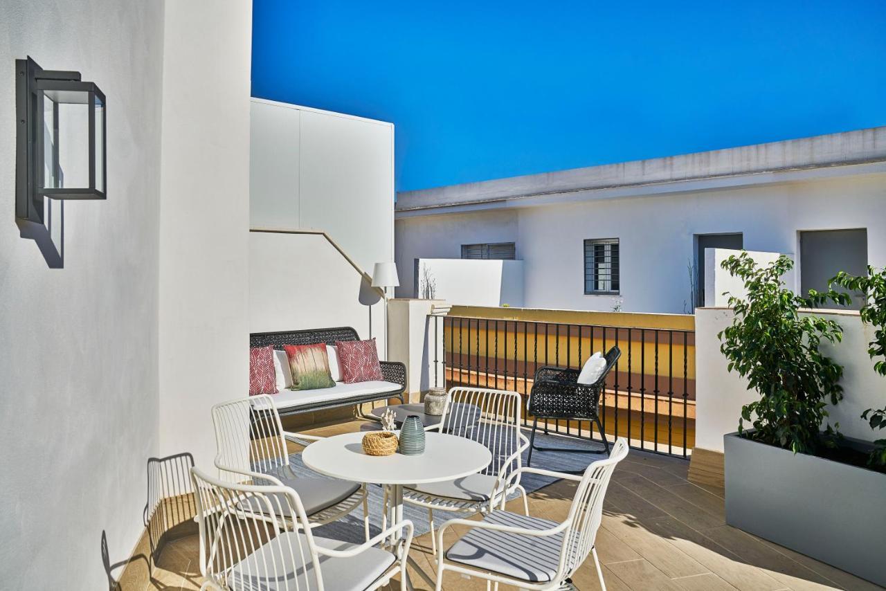 Vincci Molviedro Suites Apartments Севилья Экстерьер фото