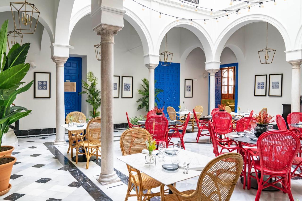 Vincci Molviedro Suites Apartments Севилья Экстерьер фото